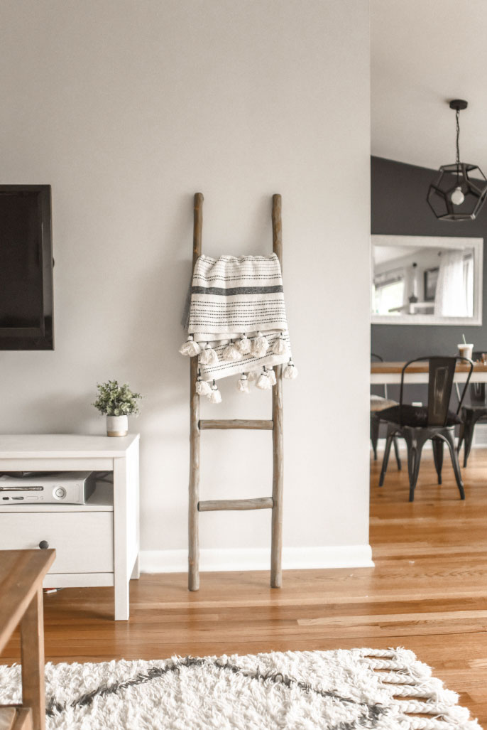 Home Insurance 101: What Is Coverage B (Other Structures)?